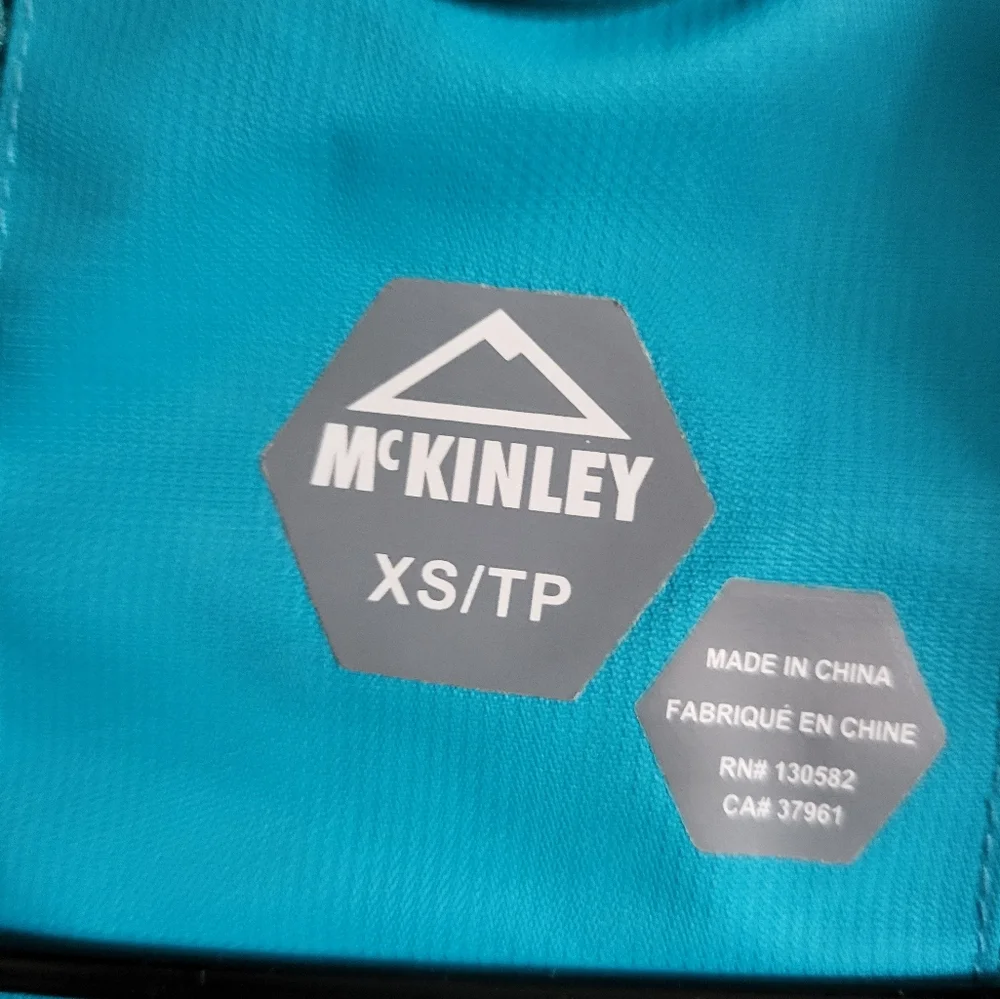 Rain Jacket / Shell - Picture 3 of 7